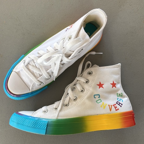Converse Chuck Taylor All Star High 'Smiley - Pride' Size 6.5 - Picture 16 of 16